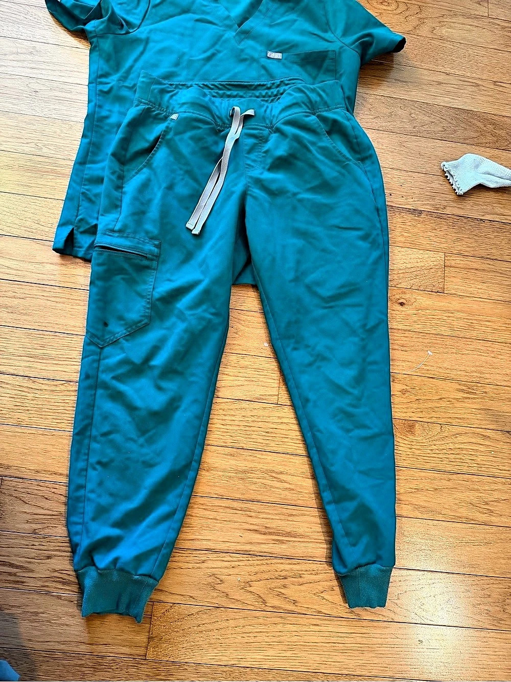 FIGS Hunter green  Scrub Top & Jogger Set